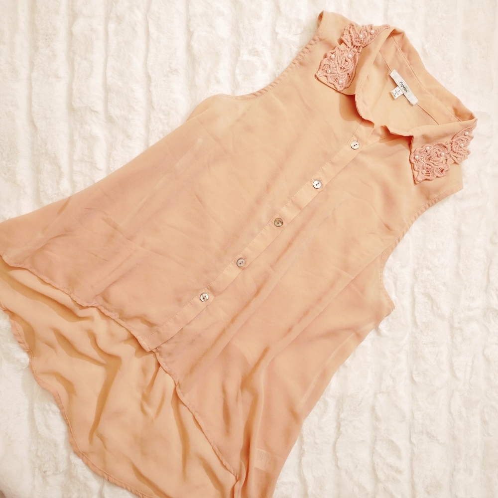 ⭐ 3/$15 ⭐ Papaya flowy collared top